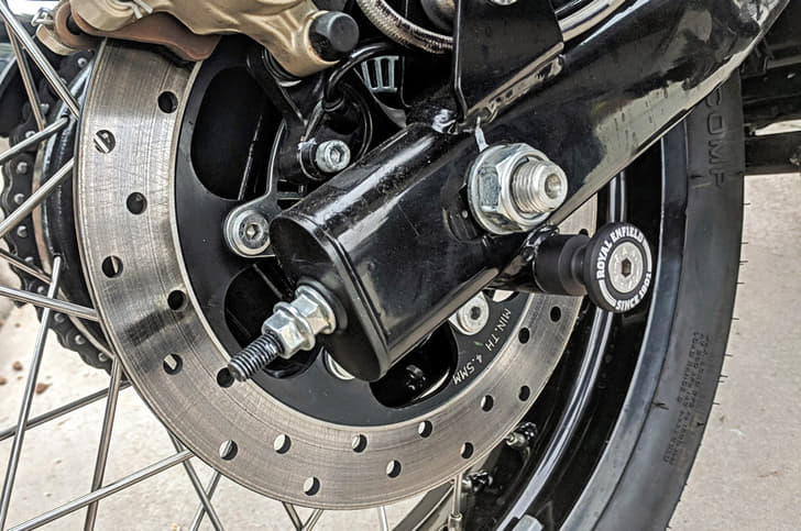 The optional swing arm spools